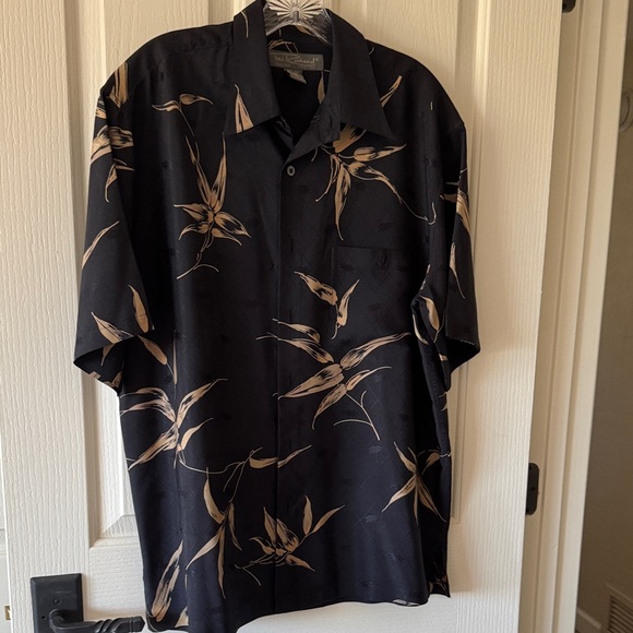 Tori Richard Other - Tori Richard Black and Tan Floral Shirt